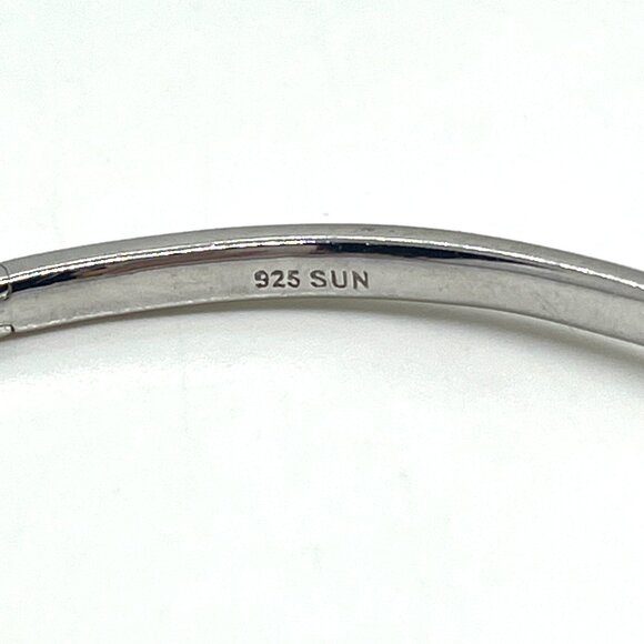 VINTAGE SUN 925 STERLING SILVER HINGED BANGLE BRACELET WOMENS DIAMOND ACCENTS - Picture 10 of 13